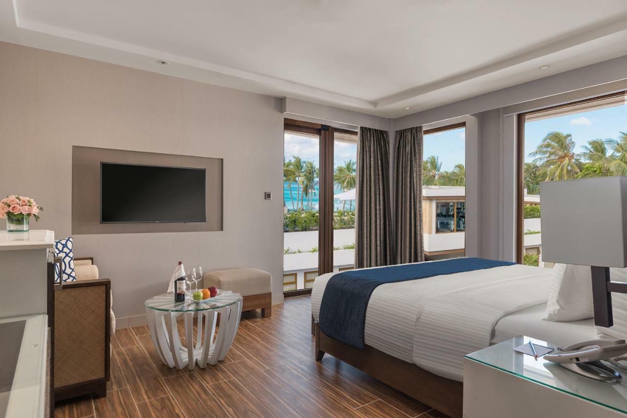 Henann Crystal Sands Resort Balabag  Eksteriør bilde